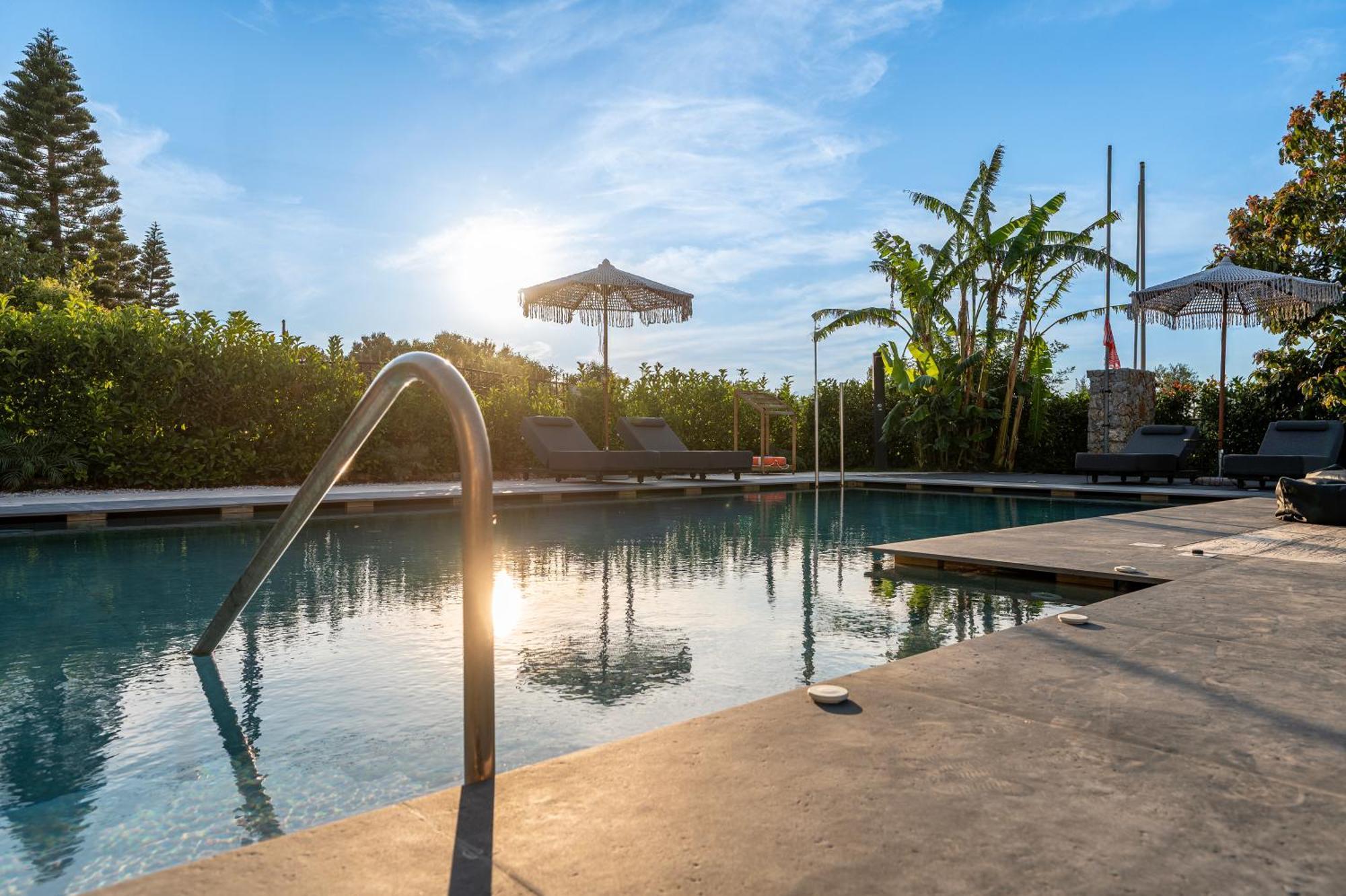 Infinity Premium Private Pool 3 Bedrooms 5 Bathrooms 2 Kitchens